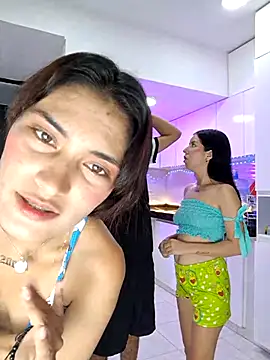 royalgirls x online show from 12, 5, 2026