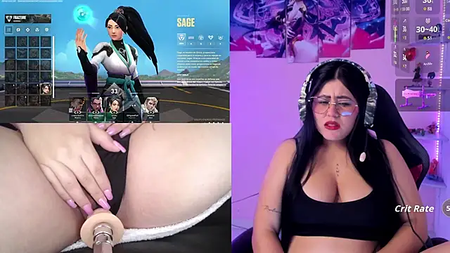 Snapshot of DanielaHang chatting on 7, 11, 2025 DanielaHang online show from 7, 11, 2025