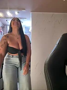 Snapshot of PaulinaDuarte chatting on 11, 6, 2026 PaulinaDuarte online show from 11, 6, 2026