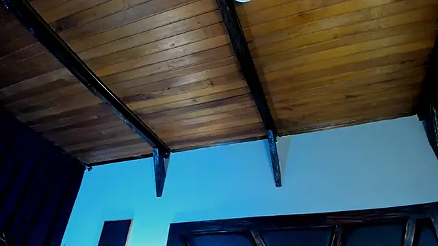 EmiliWilliams online show from 12, 4, 2026