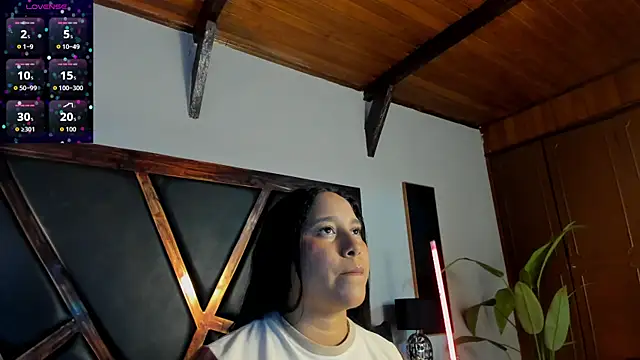 Snapshot of EmiliWilliams chatting on 25, 4, 2026 EmiliWilliams online show from 25, 4, 2026