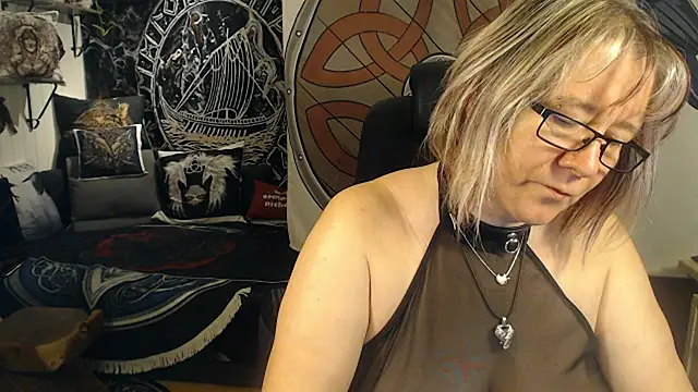 TittenMichelle online show from 11, 11, 2025