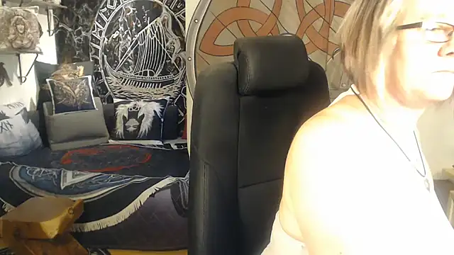 TittenMichelle online show from 28, 9, 2025