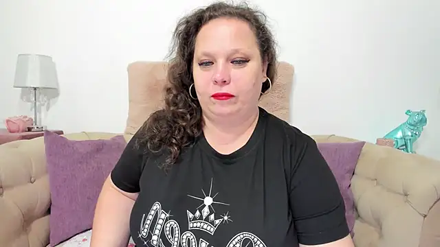 Snapshot of KarolineJoyy chatting on 2, 10, 2025 KarolineJoyy online show from 2, 10, 2025