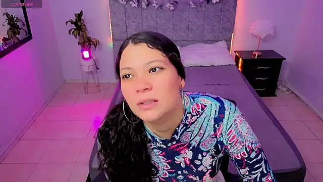 Lana stone  online show from 20, 12, 2025