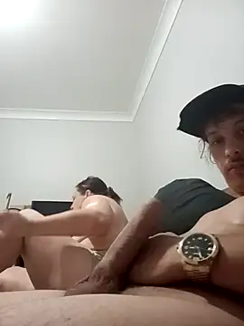 Ston3r420Coupl3 online show from 14, 12, 2024