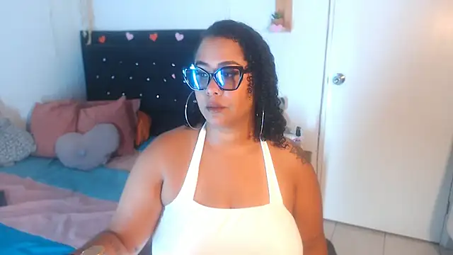 Snapshot of ebony_Exotica chatting on 7, 3, 2025 ebony Exotica online show from 7, 3, 2025