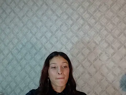 Emma-Wilson online show from 14, 4, 2026