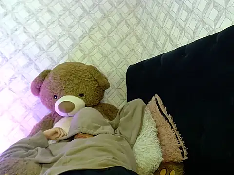 Emma-Wilson online show from 19, 3, 2026