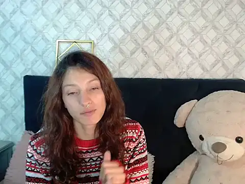 Emma-Wilson online show from 23, 12, 2025