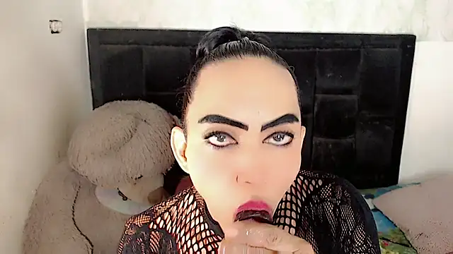 Michell Queen online show from 22, 12, 2025