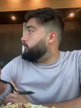 bigdickgio6923 online show from 15, 2, 2026