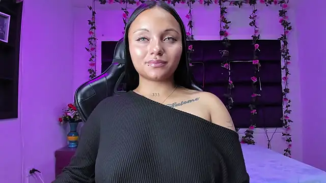 Snapshot of sweelanna__ chatting on 28, 11, 2025 sweelanna online show from 28, 11, 2025