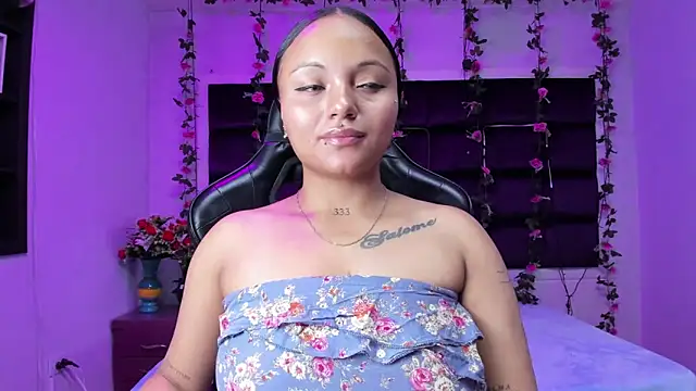 Snapshot of sweelanna__ chatting on 29, 11, 2025 sweelanna online show from 29, 11, 2025