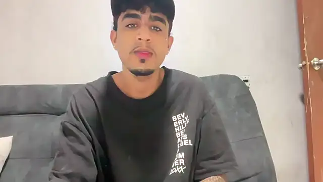 dominic brandd23 online show from 17, 12, 2025