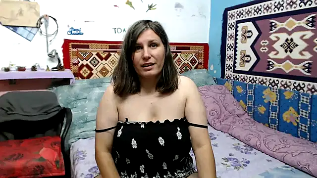 AdelineBlueEyes online show from 13, 9, 2025