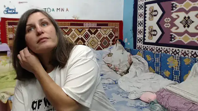 AdelineBlueEyes online show from 2, 10, 2025