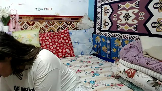 AdelineBlueEyes online show from 11, 11, 2025