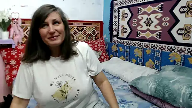 AdelineBlueEyes online show from 25, 10, 2025