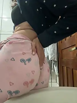 Nicoliee online show from 18, 7, 2026