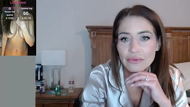 Noellesmfc online show from 22, 10, 2025