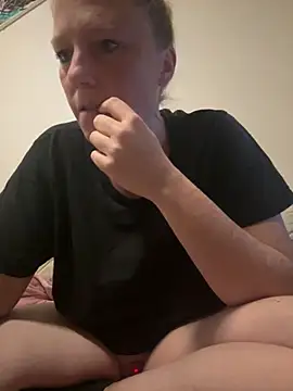 MoniqueLaFee online show from 19, 10, 2025