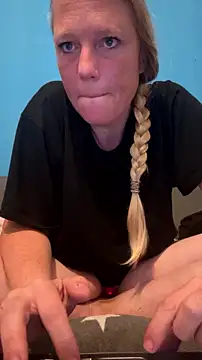 MoniqueLaFee online show from 20, 7, 2026