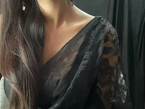 Sexy trisha  7 online show from 3, 3, 2025