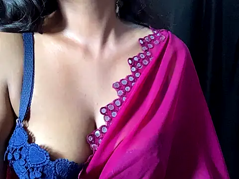 Sexy trisha  7 online show from 8, 10, 2025