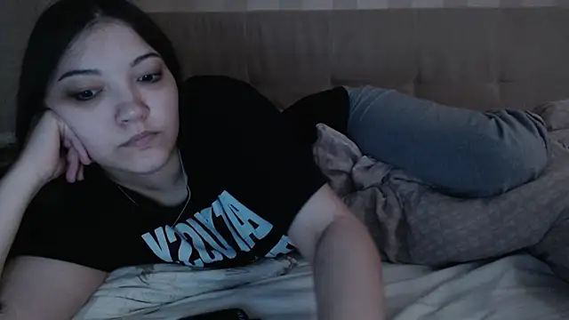 Snapshot of AlisaDevis chatting on 31, 5, 2026 AlisaDevis online show from 31, 5, 2026