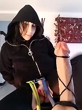 freyamoret online show from 20, 2, 2025
