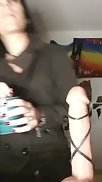 Snapshot of freyamoret chatting on 19, 11, 2025 freyamoret online show from 19, 11, 2025