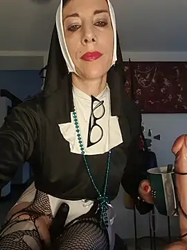 freyamoret online show from 28, 6, 2026