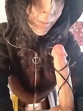 freyamoret online show from 8, 3, 2025