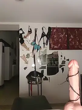 freyamoret online show from 23, 4, 2026