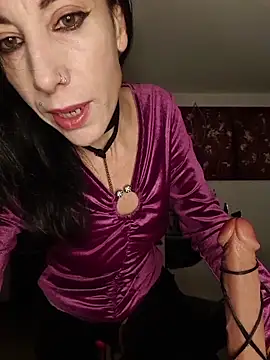 freyamoret online show from 22, 4, 2026