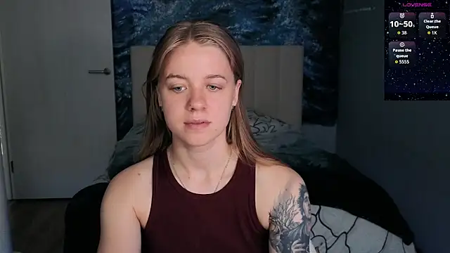 Snapshot of candy_maggie chatting on 12, 6, 2026 candy maggie online show from 12, 6, 2026