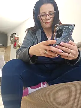 KristenVega online show from 7, 3, 2025