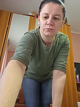 KristenVega online show from 9, 3, 2026