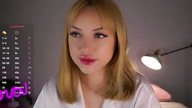 Snapshot of KateDolphin chatting on 28, 5, 2026 KateDolphin online show from 28, 5, 2026