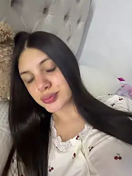 Snapshot of EmilyS__ chatting on 16, 2, 2026 EmilyS online show from 16, 2, 2026