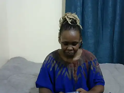 Kariselle- online show from 21, 11, 2025