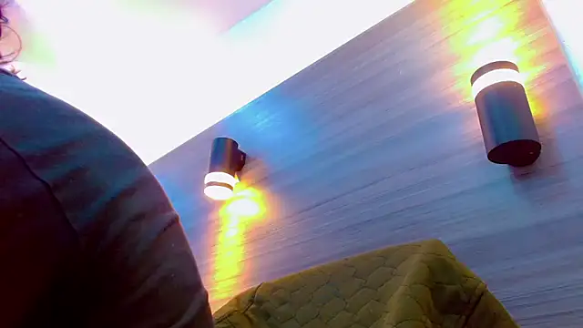 Sr BonnyEthan online show from 9, 4, 2026