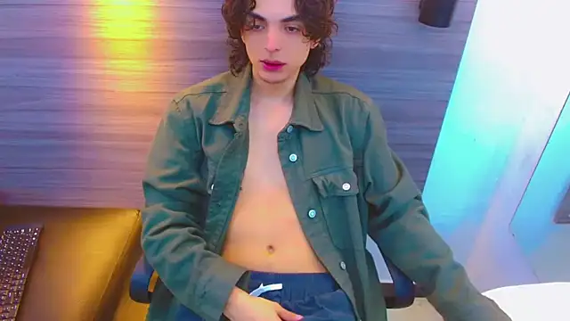 Snapshot of Sr_BonnyEthan chatting on 29, 5, 2026 Sr BonnyEthan online show from 29, 5, 2026