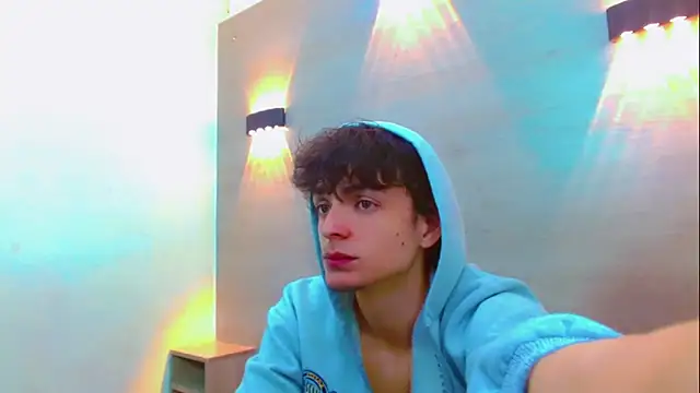 Sr BonnyEthan online show from 2, 12, 2025