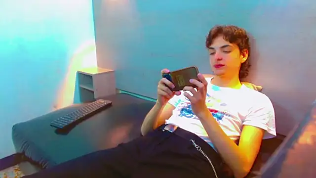 Sr BonnyEthan online show from 27, 11, 2025