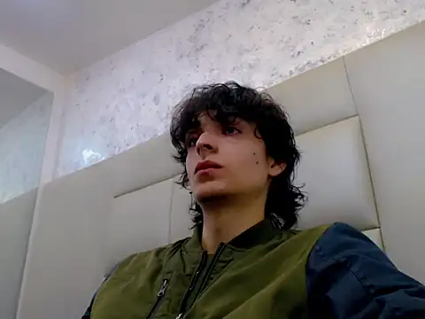 Sr BonnyEthan online show from 10, 2, 2026