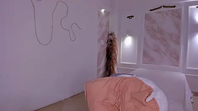 NastassjaCandy online show from 28, 10, 2025