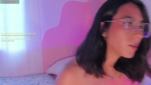 DaraBeckett online show from 21, 4, 2026