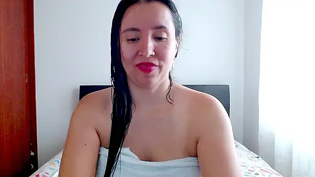 emely sexx20 online show from 15, 11, 2025